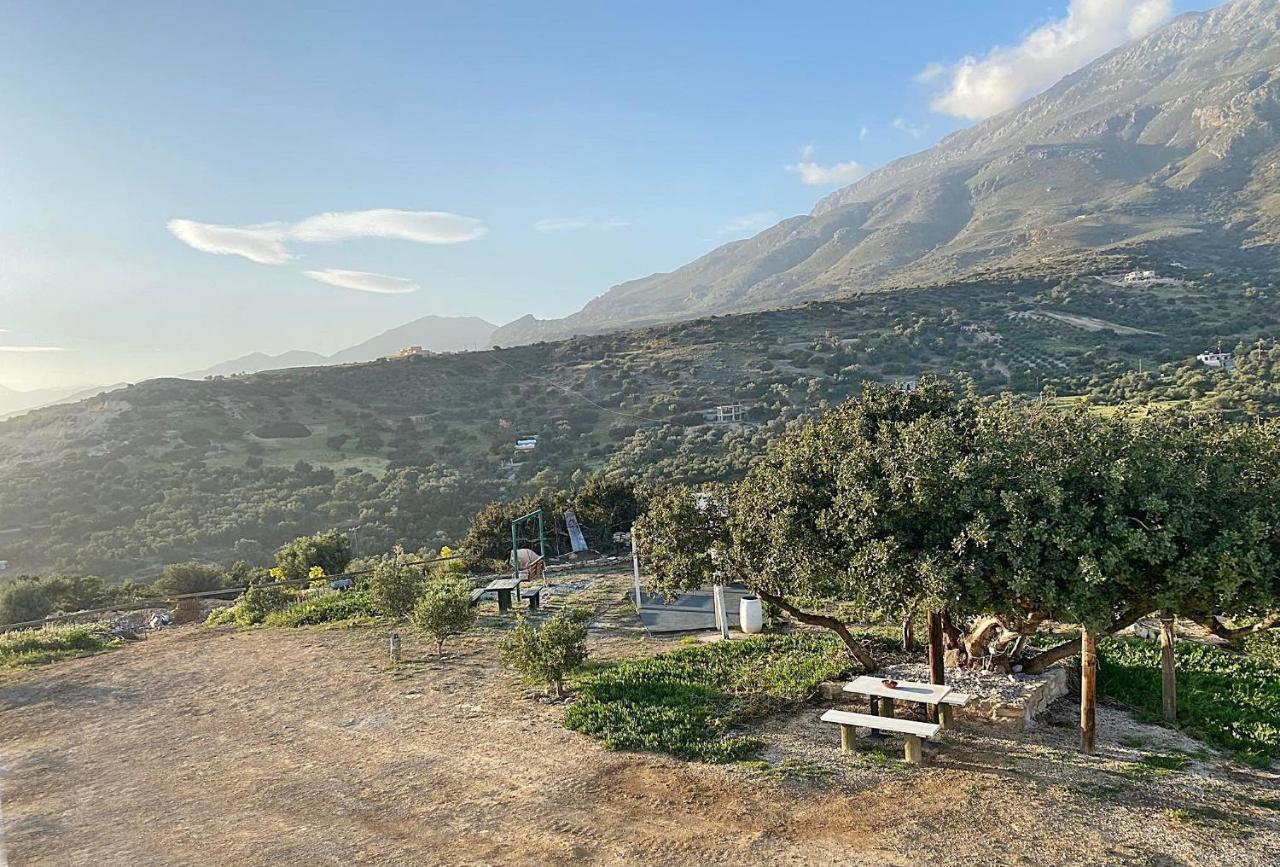 Emmanuela House With Garden & Sea View - Triopetra Apartment Bagian luar foto