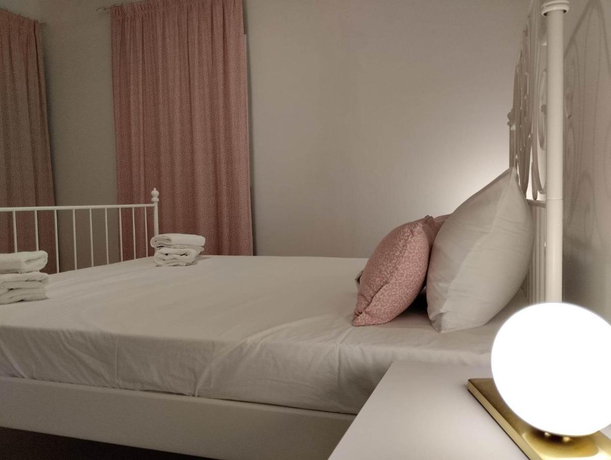 Emmanuela House With Garden & Sea View - Triopetra Apartment Bagian luar foto