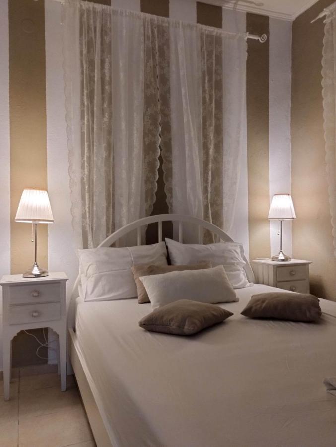 Emmanuela House With Garden & Sea View - Triopetra Apartment Bagian luar foto